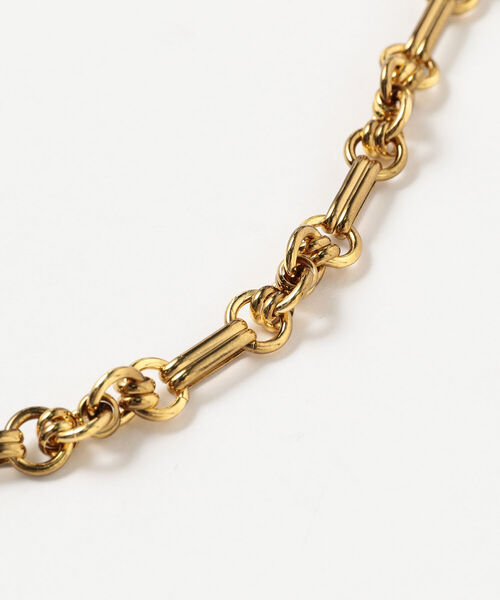 Ray BEAMS(レイビームス)の「Ray BEAMS / デザインチェーン ロング ネックレス(ネックレス・レディース・ゴールド・ONE SIZE)」の2枚目の写真