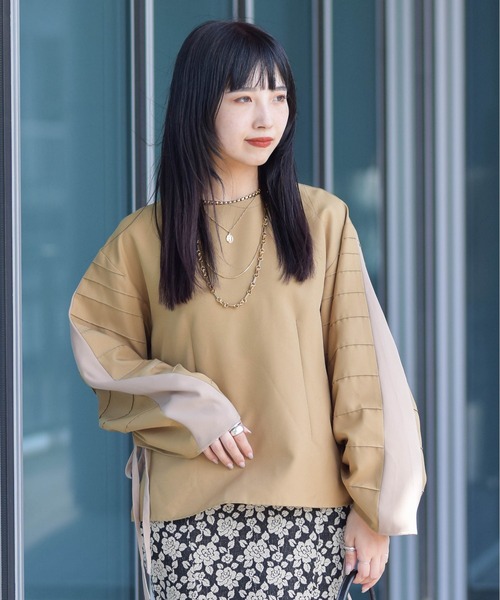 Ray BEAMS(レイビームス)の「Ray BEAMS / デザインチェーン ロング ネックレス(ネックレス・レディース・ゴールド・ONE SIZE)」の7枚目の写真