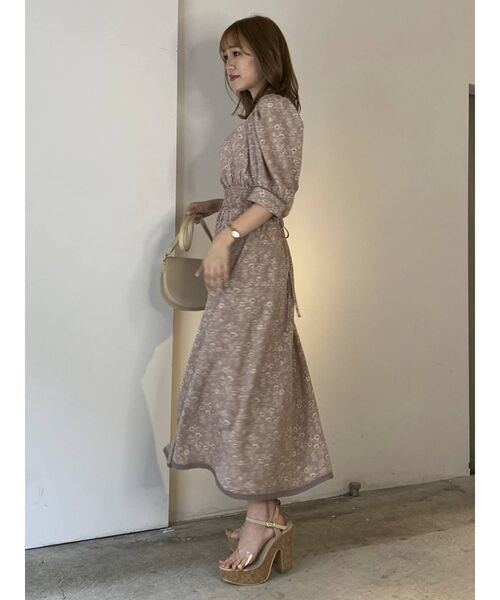 dazzlin（ダズリン）の「アソートギャザーワンピース（ワンピース・レディース・ブラック/ベージュ/ピンク・FREE）」の8枚目の写真