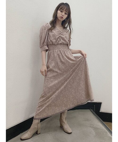 dazzlin（ダズリン）の「アソートギャザーワンピース（ワンピース・レディース・ブラック/ベージュ/ピンク・FREE）」の13枚目の写真