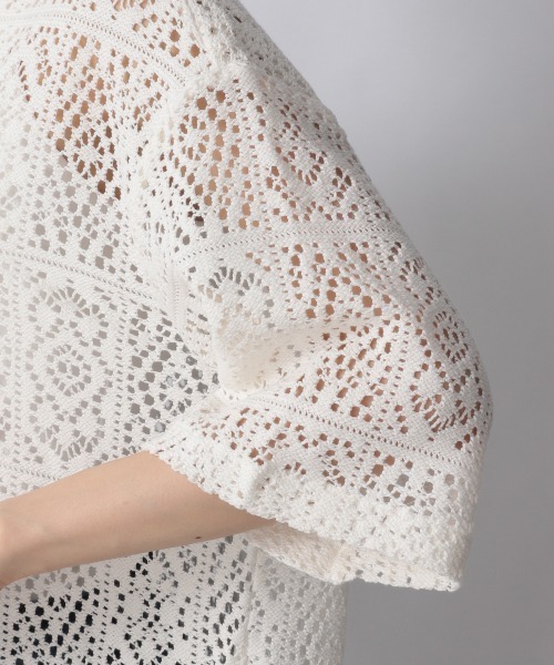 LOWRYS FARM(ローリーズファーム)の「コットンスクエアレースシャツSS 957494(シャツ/ブラウス・レディース・オフホワイト/ブラック・FREE)」の9枚目の写真