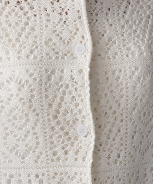 LOWRYS FARM(ローリーズファーム)の「コットンスクエアレースシャツSS 957494(シャツ/ブラウス・レディース・オフホワイト/ブラック・FREE)」の7枚目の写真