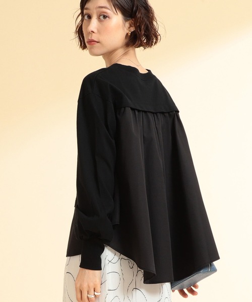 Ray BEAMS(レイビームス)の「Ray BEAMS / バック ギャザー キリカエ Tシャツ(Tシャツ/カットソー・レディース・ブラック/ホワイト/ベージュ・ONE SIZE)」の3枚目の写真