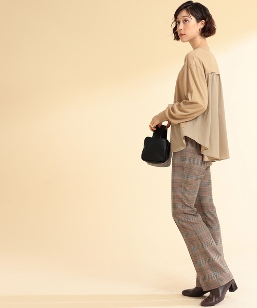 Ray BEAMS(レイビームス)の「Ray BEAMS / バック ギャザー キリカエ Tシャツ(Tシャツ/カットソー・レディース・ブラック/ホワイト/ベージュ・ONE SIZE)」の17枚目の写真