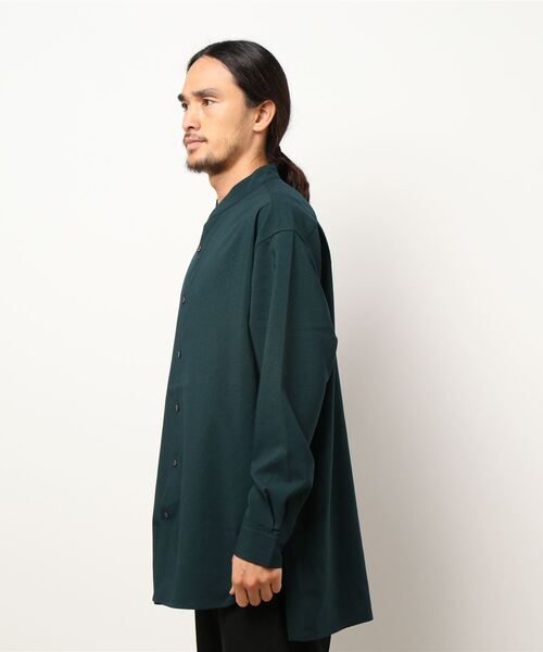 LOWRYS FARM（ローリーズファーム）の「クリアトロバンドカラーシャツ　215517（シャツ/ブラウス・メンズ・ブラック/ブラウン/グリーン/ブラック系その他/ブラウン系その他/ライム・MEDIUM/LARGE）」の20枚目の写真