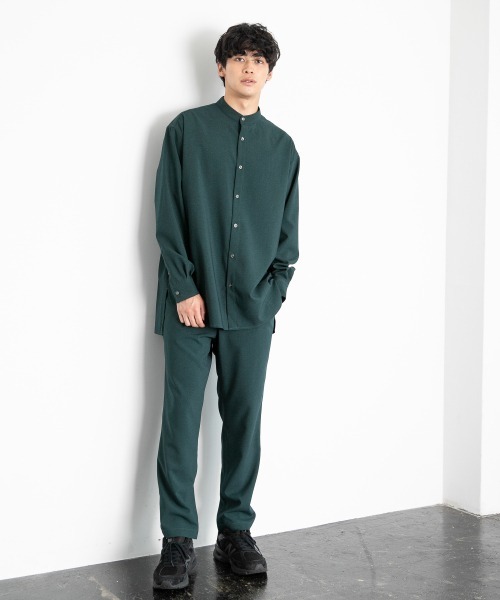 LOWRYS FARM（ローリーズファーム）の「クリアトロバンドカラーシャツ　215517（シャツ/ブラウス・メンズ・ブラック/ブラウン/グリーン/ブラック系その他/ブラウン系その他/ライム・MEDIUM/LARGE）」の9枚目の写真