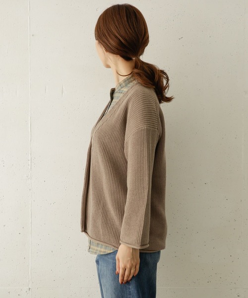 URBAN RESEARCH DOORS(アーバンリサーチドアーズ)の「ローゲージカーディガン(カーディガン/ボレロ・レディース・モカ/ブルー/スミクロ・ONE)」の10枚目の写真