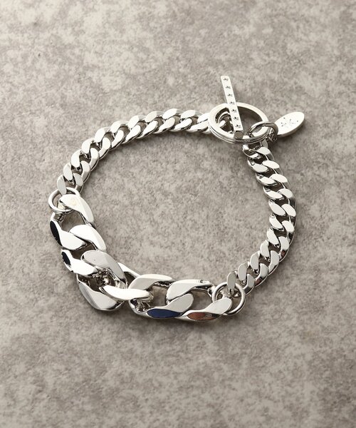 tk.TAKEO KIKUCHI(ティーケータケオキクチ)の「◆アソートチェーンブレスレット(ブレスレット・メンズ・ブラック/シルバー/ブラック系/シルバー系・00)」の4枚目の写真