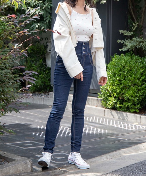 WEGO（ウィゴー）の「WEGO/コーデュロイショートジャケット（ブルゾン・レディース・ベージュ/サックスブルー/アイボリー・FREE）」の11枚目の写真