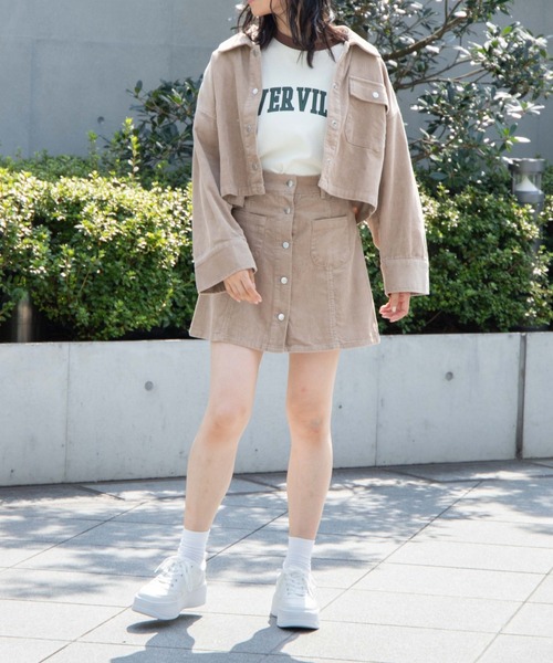 WEGO（ウィゴー）の「WEGO/コーデュロイショートジャケット（ブルゾン・レディース・ベージュ/サックスブルー/アイボリー・FREE）」の9枚目の写真