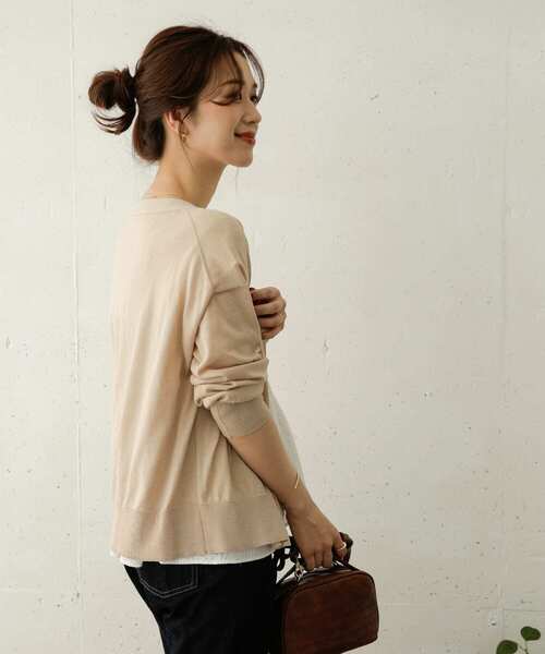 URBAN RESEARCH DOORS（アーバンリサーチドアーズ）の「Vネックワイドショートカーディガン（カーディガン/ボレロ・レディース・ブラック/キャメル/ライトベージュ・ONE）」の12枚目の写真