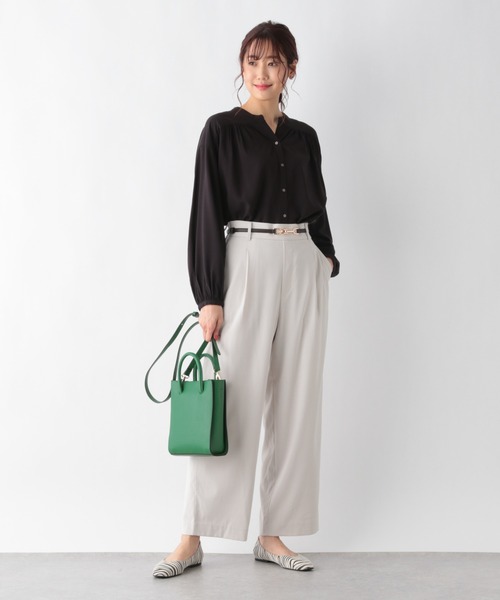 GLOBAL WORK（グローバルワーク）の「サラサラリラックスブラウス長袖/957863（シャツ/ブラウス・レディース・ブラック/ホワイト系その他2/グリーン系その他4/ブルー系その他4/パープル系その他4・SMALL/MEDIUM/LARGE）」の19枚目の写真