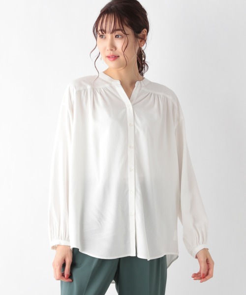 GLOBAL WORK（グローバルワーク）の「サラサラリラックスブラウス長袖/957863（シャツ/ブラウス・レディース・ブラック/ホワイト系その他2/グリーン系その他4/ブルー系その他4/パープル系その他4・SMALL/MEDIUM/LARGE）」の22枚目の写真