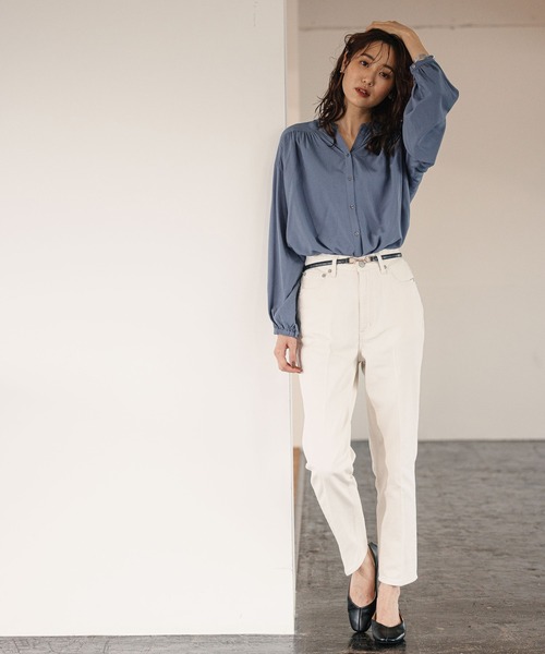 GLOBAL WORK（グローバルワーク）の「サラサラリラックスブラウス長袖/957863（シャツ/ブラウス・レディース・ブラック/ホワイト系その他2/グリーン系その他4/ブルー系その他4/パープル系その他4・SMALL/MEDIUM/LARGE）」の7枚目の写真