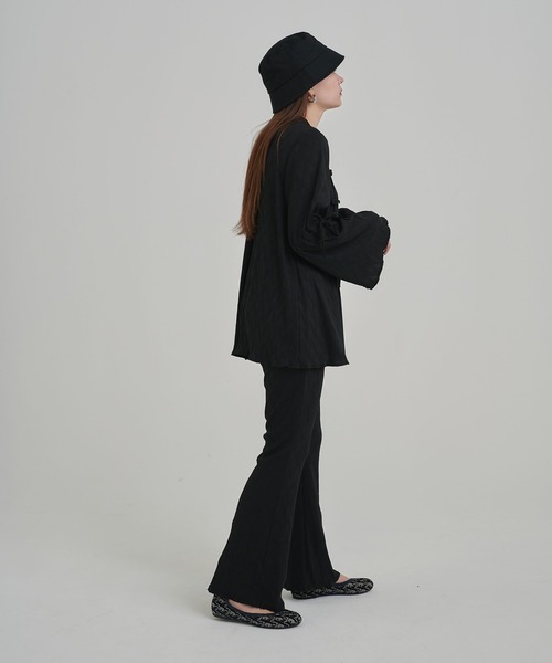 TINA：JOJUN（ティーナジョジュン）の「楊柳 フレアパンツ TINA：JOJUN（その他パンツ・レディース・ブラック/ホワイト・M/S）」の16枚目の写真