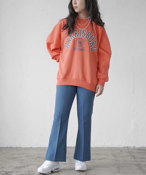 SPINNS（スピンズ）の「【ゆったりシルエット】DISCUS 裏起毛カレッジスウェット（スウェット・レディース・ブラック/ネイビー/グレー/オフホワイト/グリーン/オレンジ・M/L）」の12枚目の写真