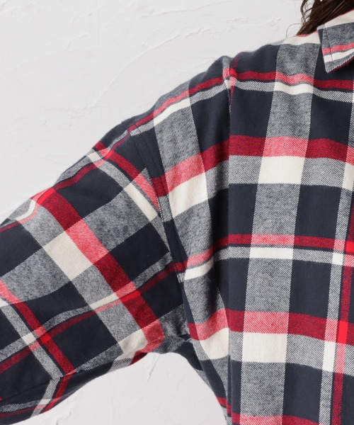 NAVY(ネイビー)の「オーガニックコットン フランネル 2way シャツワンピース(ワンピース・レディース・グリーン/ホワイト/グレー/レッド・フリー)」の15枚目の写真