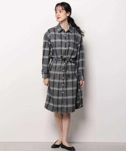 交渉成立　かぐれ フランネル シャツワンピース ネイビー✕ホワイト チェック フランネルシャツワンピース ネイビーチェック | KEYMEMORY