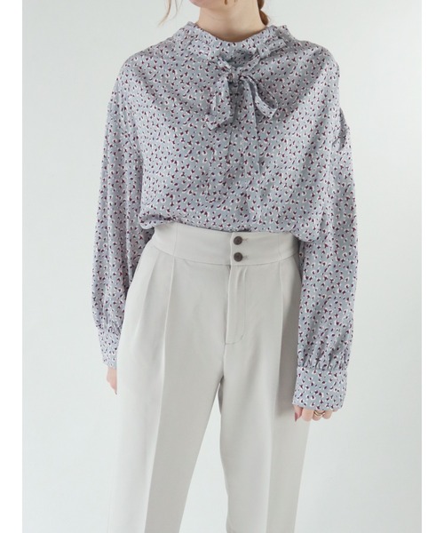 Te chichi（テチチ）の「柄アソートリボンボウタイブラウス（シャツ/ブラウス・レディース・オフホワイト/グリーン/グレー/ネイビー・ﾌﾘ-）」の3枚目の写真