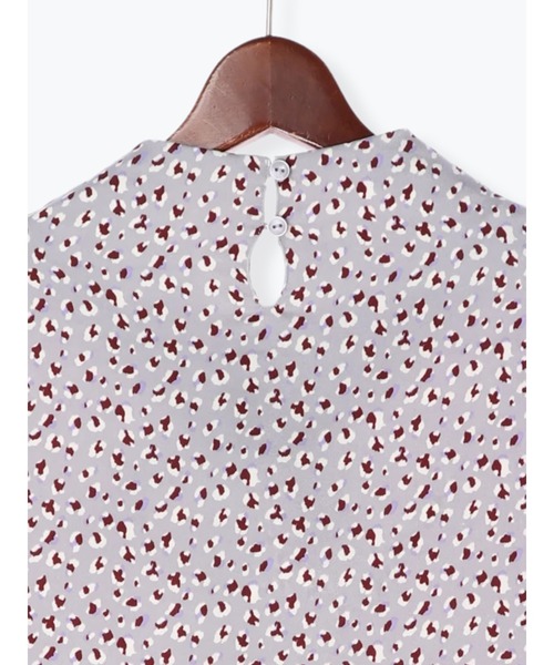 Te chichi（テチチ）の「柄アソートリボンボウタイブラウス（シャツ/ブラウス・レディース・オフホワイト/グリーン/グレー/ネイビー・ﾌﾘ-）」の7枚目の写真