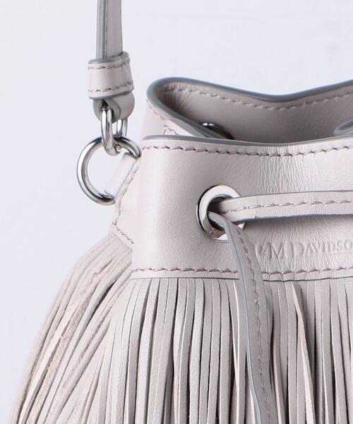J&M Davidson（ジェイアンドエムデヴィッドソン）の「＜J&M DAVIDSON（ジェイアンドエム デヴィッドソン）＞THE FRINGE バッグ ■■■（ショルダーバッグ・レディース・ライトグレー・FREE）」の11枚目の写真