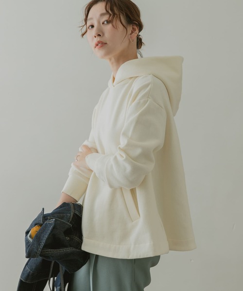 F by ROSSO（エフバイロッソ）の「F by ROSSO　ソフト裏毛フレアプルパーカー（パーカー・レディース・オフホワイト/グリーン/モカ・FREE）」の14枚目の写真