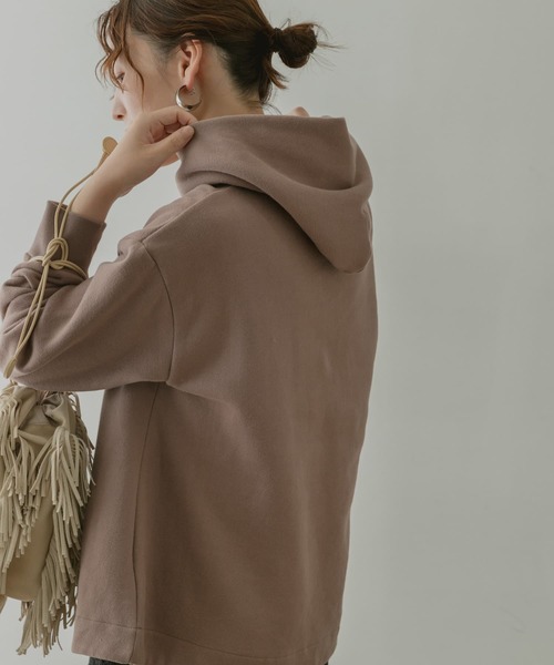 F by ROSSO（エフバイロッソ）の「F by ROSSO　ソフト裏毛フレアプルパーカー（パーカー・レディース・オフホワイト/グリーン/モカ・FREE）」の8枚目の写真