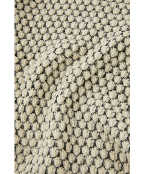 MOUSSY（マウジー）の「PUFF SLEEVE BOTTLE NECK ニット（ニット/セーター・レディース・オフホワイト/ダークブラウン/ブラック・FREE）」の14枚目の写真