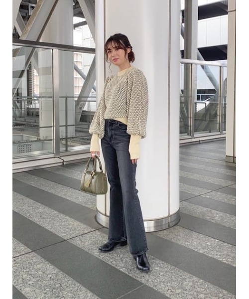 MOUSSY（マウジー）の「PUFF SLEEVE BOTTLE NECK ニット（ニット/セーター・レディース・オフホワイト/ダークブラウン/ブラック・FREE）」の18枚目の写真