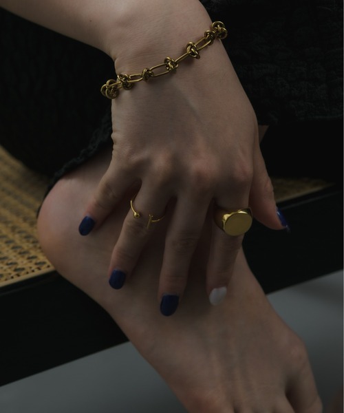 muku（ムク）の「金属アレルギー対応 フラットヘッドリング / サージカルステンレス（リング・レディース・シルバー/ゴールド・6/7）」の20枚目の写真