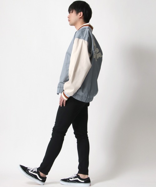 CONVERSE(コンバース)の「CONVERSE/コンバース リブライン カレッジロゴ スタジャン(スタジャン・メンズ・カーキ/グレイッシュブルー・LL/M/L)」の8枚目の写真