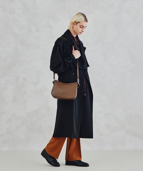 tk.TAKEO KIKUCHI（ティーケータケオキクチ）の「◆シンセティックレザー2WAYムーンバッグ（ショルダーバッグ・メンズ・ブラック/ブラウン系その他・00）」の17枚目の写真