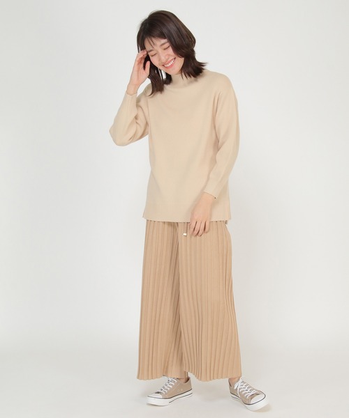 ikka(イッカ)の「総針モックネックプルオーバー(ニット/セーター・レディース・ライトグレー/スカイブルー/ブラック/ベージュ/ピンク/ミント・S/M/L)」の9枚目の写真