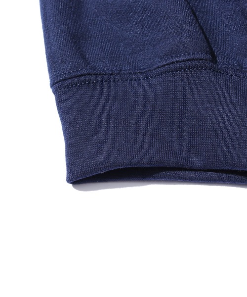 VANS(バンズ)の「VANS/ヴァンズ M 3D Snow Logo C SWT ロゴスウェット トレーナー ビッグシルエット(スウェット・メンズ・ネイビー/アッシュグレー/ラベンダー・M/L/XL)」の11枚目の写真