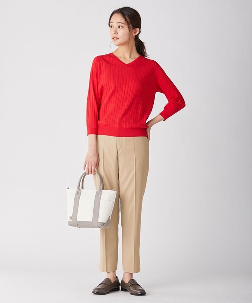 J.PRESS(ジェイプレス)の「【洗える】ポリエステルレーヨンマイクロギャバストレッチ テーパード パンツ(その他パンツ・レディース・ベージュ系/サックスブルー系/ピンク系/ネイビー系・T13/T15)」の14枚目の写真