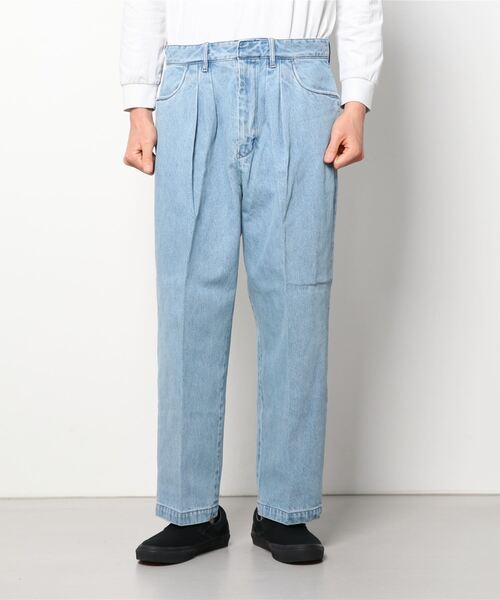 FARAH（ファーラー）の「FARAH Two-tuck Wide Tapered Pants FR0201