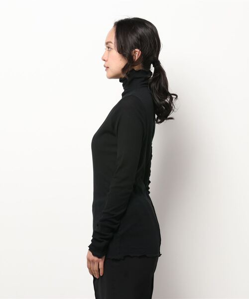 Jines(ジネス)の「シアーテレコ/インナータートルプルオーバーカットソー(Tシャツ/カットソー・レディース・ライトグレー/ブラック/ベージュ/ライトグリーン・FREE)」の14枚目の写真