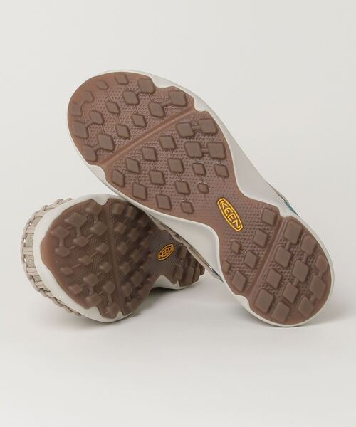 KEEN(キーン)の「UNEEK SNK / ユニーク スニーク(スニーカー・レディース・ベージュ・23.5cm/22.5cm/23cm/25cm/24.5cm/25.5cm/24cm)」の2枚目の写真
