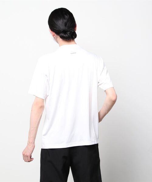 adidas（アディダス）の「アディダス adidas バッジ オブ スポーツ 半袖 Tシャツ / Badge of Sport Tee（Tシャツ/カットソー・メンズ・ブラック/ホワイト/ネイビー・S/LL/L/M/3L）」の4枚目の写真