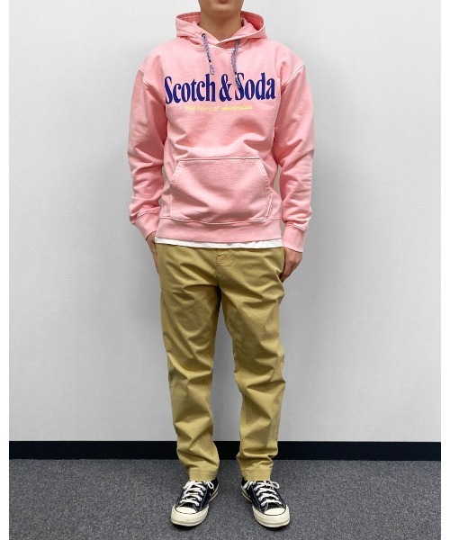 SCOTCH&SODA(スコッチアンドソーダ)の「カラー チノパンツ【164431】(その他パンツ・メンズ・ネイビー/ホワイト/イエロー・33inch/32inch/29inch/31inch/30inch)」の8枚目の写真