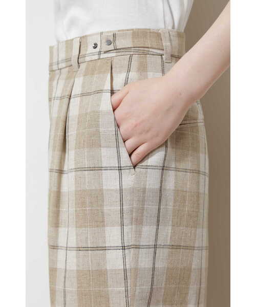 human woman（ヒューマンウーマン）の「◆麻みえポリエステルツイルチェックパンツ（その他パンツ・レディース・ベージュ系その他3・SMALL/MEDIUM）」の9枚目の写真