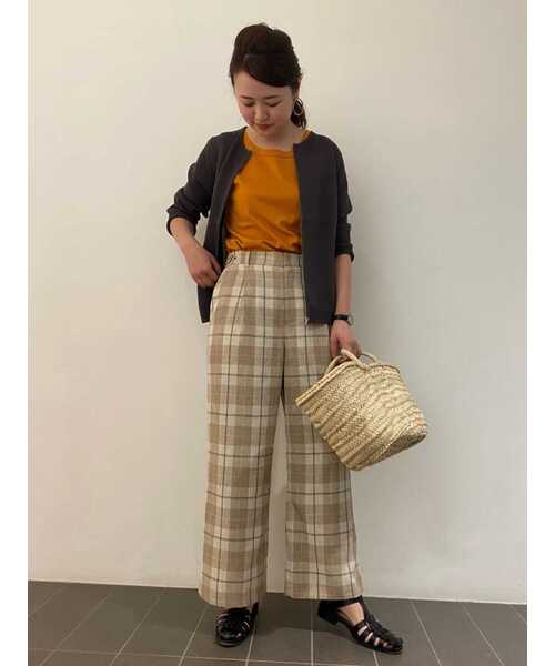 human woman（ヒューマンウーマン）の「◆麻みえポリエステルツイルチェックパンツ（その他パンツ・レディース・ベージュ系その他3・SMALL/MEDIUM）」の13枚目の写真