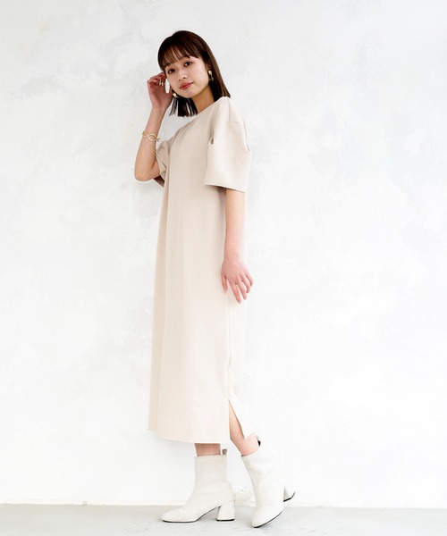 Emilyan（エミリアン）の「【2022SS】ダブルフェイスストレッチ・ボリュームスリーブワンピース（ワンピース・レディース・チャコールグレー/ベージュ/サックスブルー・9号）」の17枚目の写真