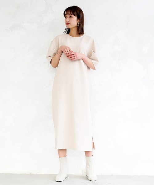 Emilyan（エミリアン）の「【2022SS】ダブルフェイスストレッチ・ボリュームスリーブワンピース（ワンピース・レディース・チャコールグレー/ベージュ/サックスブルー・9号）」の13枚目の写真