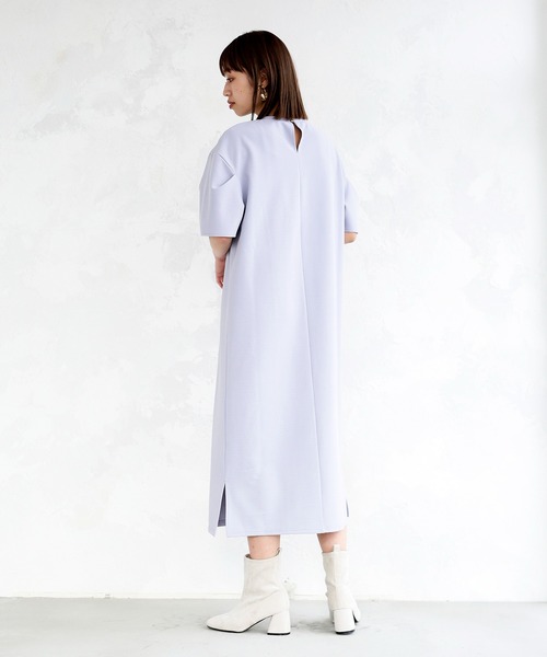 Emilyan（エミリアン）の「【2022SS】ダブルフェイスストレッチ・ボリュームスリーブワンピース（ワンピース・レディース・チャコールグレー/ベージュ/サックスブルー・9号）」の9枚目の写真