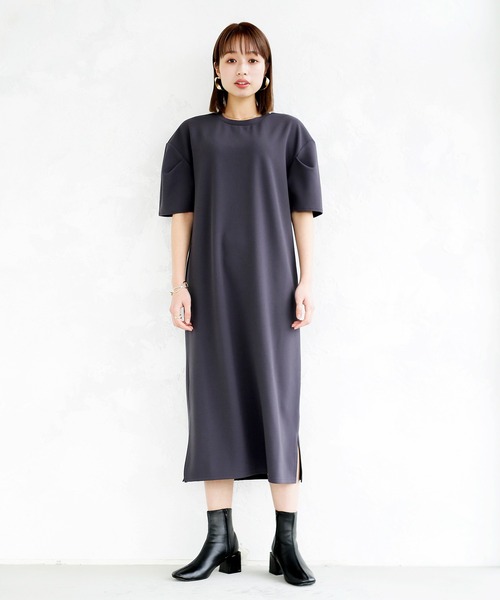 Emilyan（エミリアン）の「【2022SS】ダブルフェイスストレッチ・ボリュームスリーブワンピース（ワンピース・レディース・チャコールグレー/ベージュ/サックスブルー・9号）」の12枚目の写真