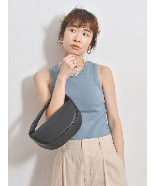 Ungrid(アングリッド)の「草木染テレコタンクトップ(タンクトップ・レディース・アイボリー/ピンク/オレンジ/グリーン/ブルー・FREE)」の4枚目の写真