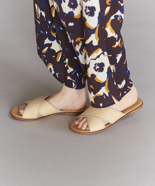 BE CALLEJON(ビーカジェホン)の「<BE CALLEJON>クロスサンダル(サンダル・レディース・シルバー/ナチュラル・39/38/37/36)」の11枚目の写真