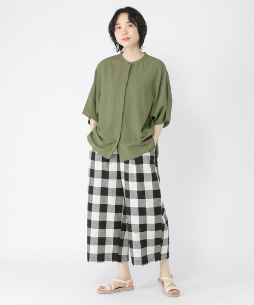 studio CLIP（スタディオクリップ）の「リネンレーヨンドルマンシャツ（シャツ/ブラウス・レディース・ピンク/カーキ/ライトグレー/ブラック・FREE）」の17枚目の写真