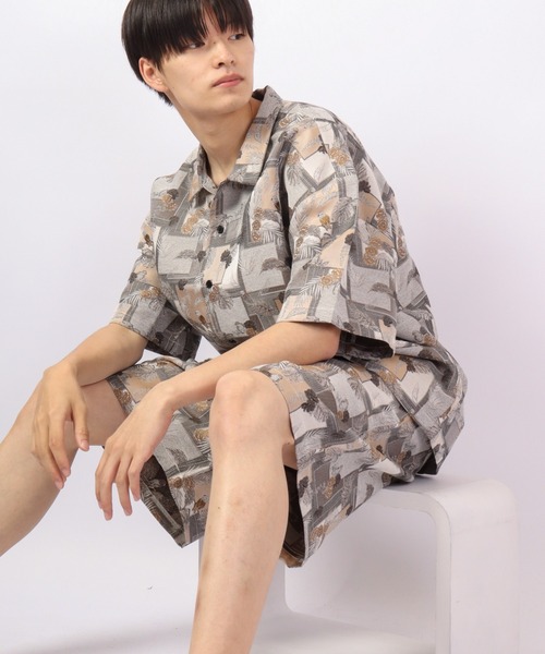 Revo.(レボ)の「Revo. レトロマルチジャガードSSシャツ(シャツ/ブラウス・メンズ・ブラック/グレー/ブルー・2/1)」の18枚目の写真
